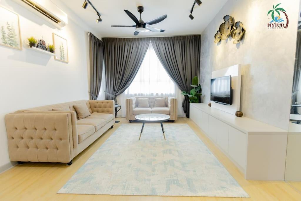 New Drawbridge Condo With Seaview And Pool กัวลาตรังกานู ภายนอก รูปภาพ